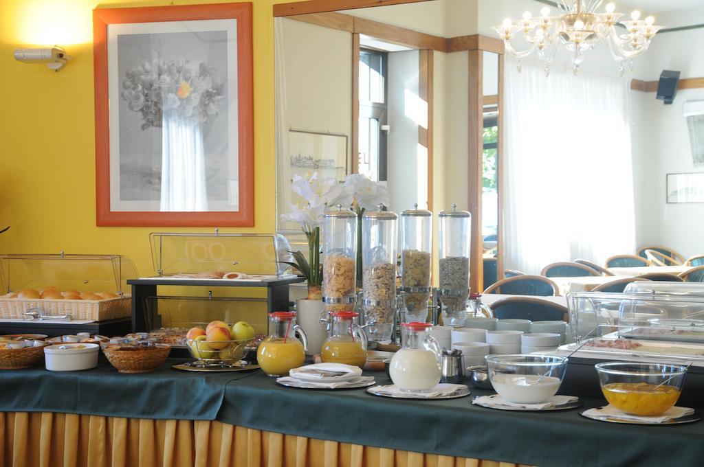 Hotel Italie Et Suisse Stresa Zewnętrze zdjęcie